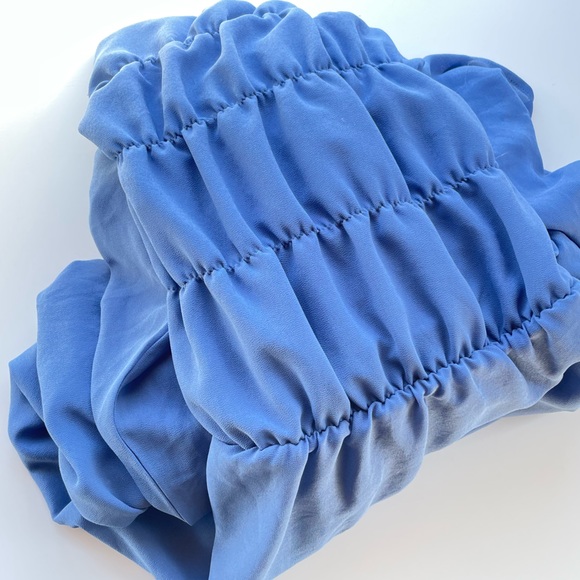 ASOS GLAMOROUS CURVE DRESS Women’s Size 22 Blue Smocked Long Sleeve Midi - Picture 5 of 12